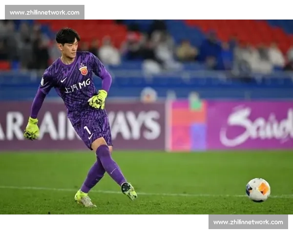 350 场里程碑！颜骏凌：926 次扑救 + 110 零封的海港门神